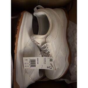 Reebok Classic SO Kids Size 2 New With Tags
